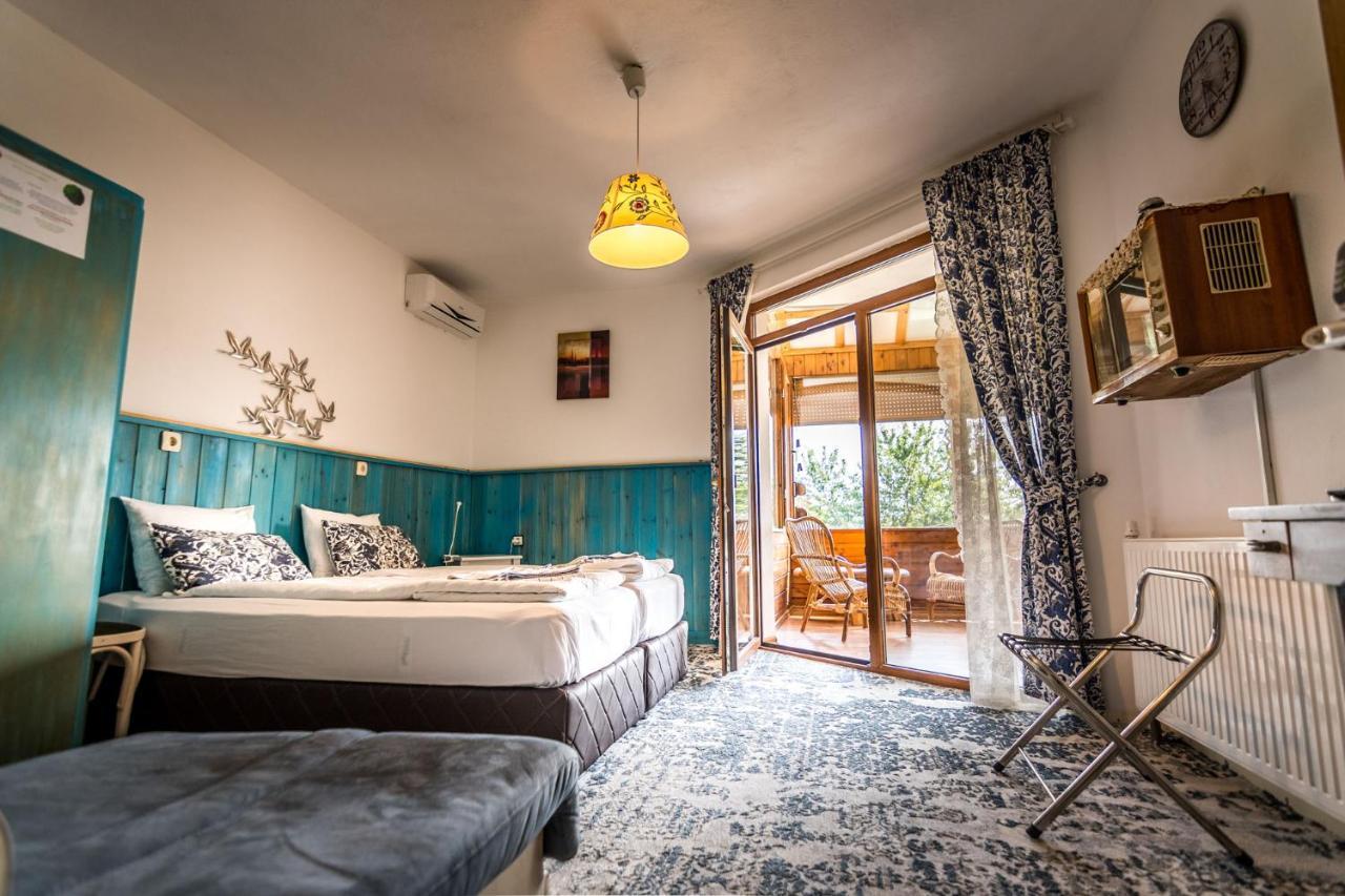 Tihiat Kut Complex Hotel Kyustendil Ngoại thất bức ảnh