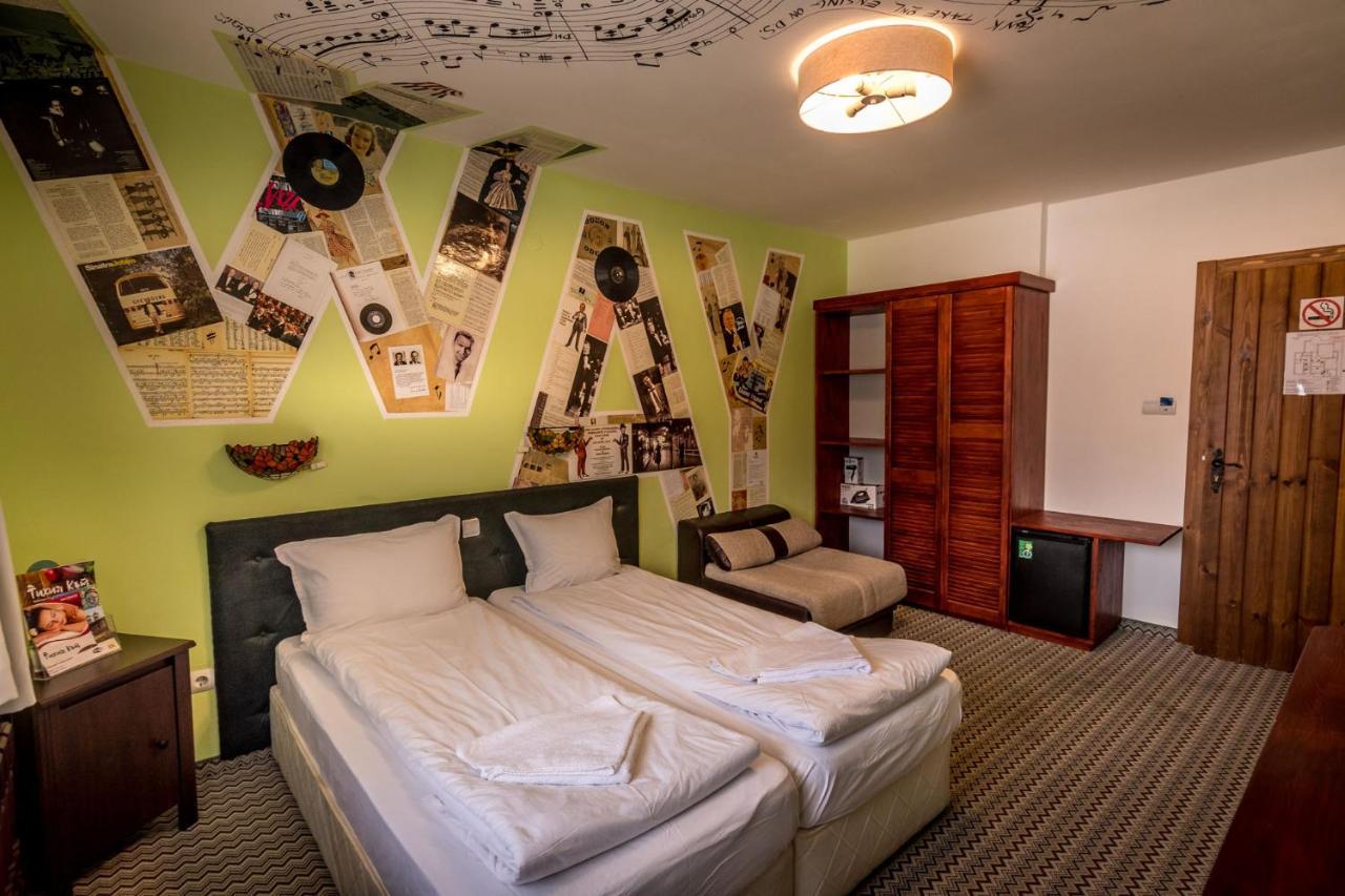 Tihiat Kut Complex Hotel Kyustendil Ngoại thất bức ảnh